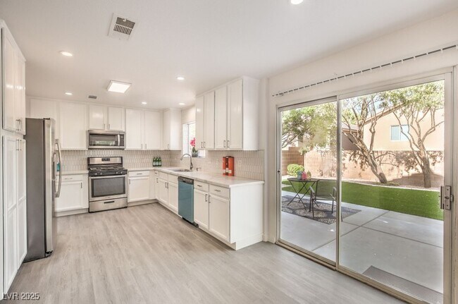 Building Photo - 1312 Mt Hamilton