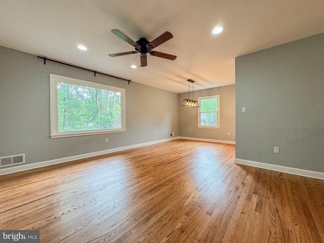 Building Photo - 2396 Mizzen Pl