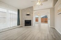 Building Photo - 945 Ramblewood Dr