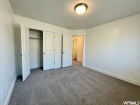 Building Photo - 899 N 1120 E