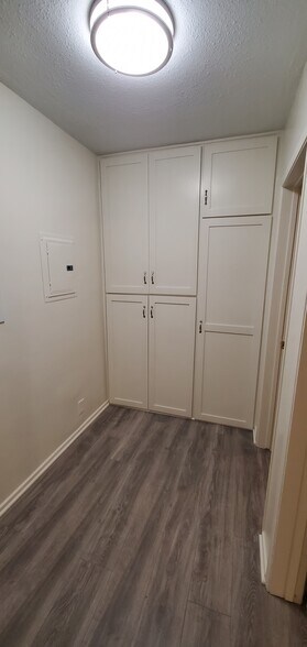 Hallway - 1938 19th St