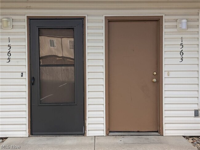 Building Photo - 1565 Whitehall Blvd