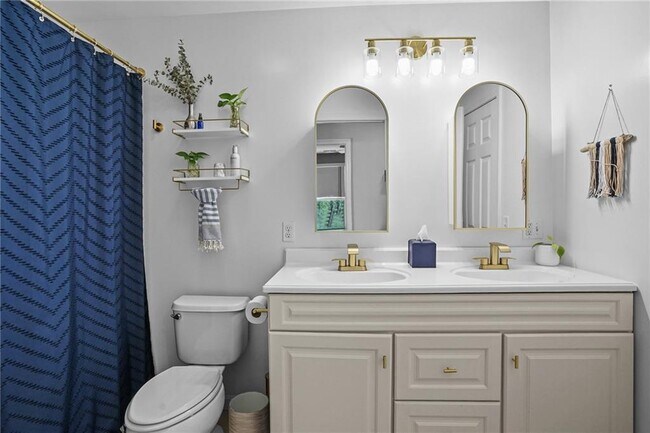 Building Photo - 31 Smith St