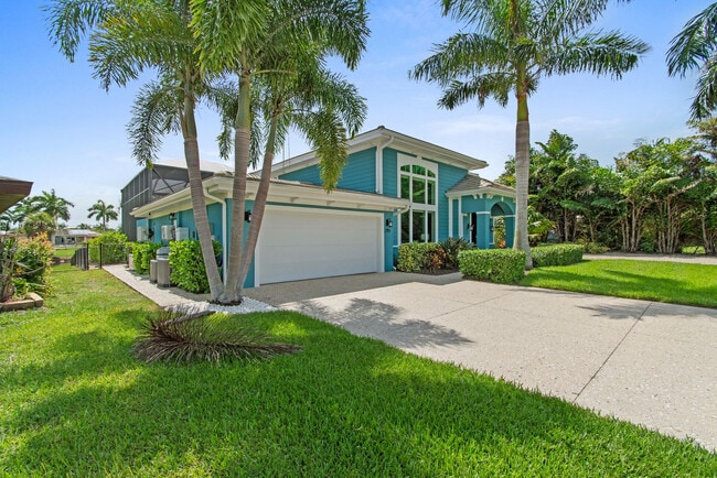 Building Photo - 2151 Lusitania Dr