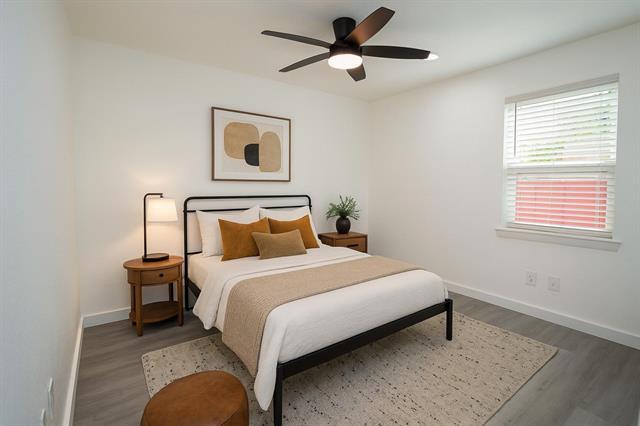 Building Photo - 404 Westwood Dr