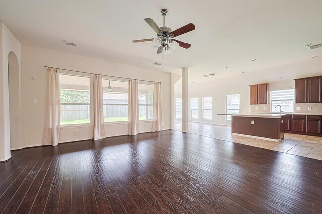 Building Photo - 4627 Adobe Pines Ln
