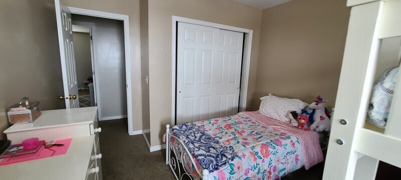 Building Photo - 5293 Elk Horn Peak Dr