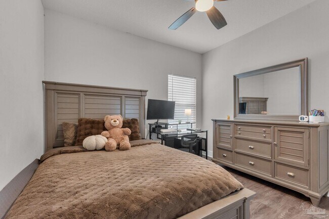 Building Photo - 7057 Whitetail Run Dr