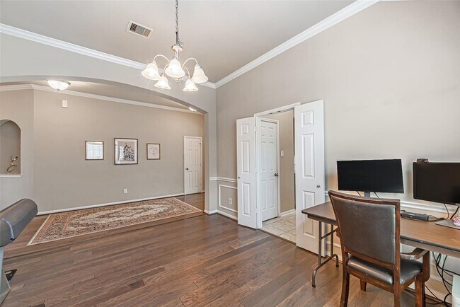 Building Photo - 119 Emerald Loch Ln