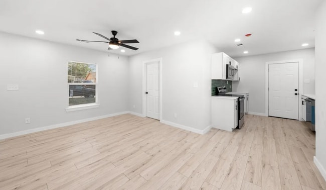 Building Photo - Charming 3-Bedroom 2-Bath Home for Rent