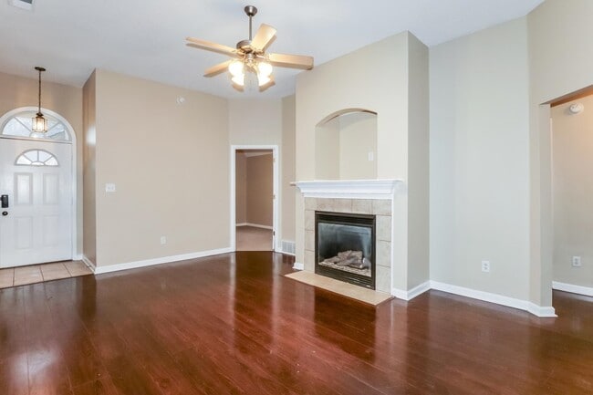 Building Photo - 920 Spanish Trail Ln