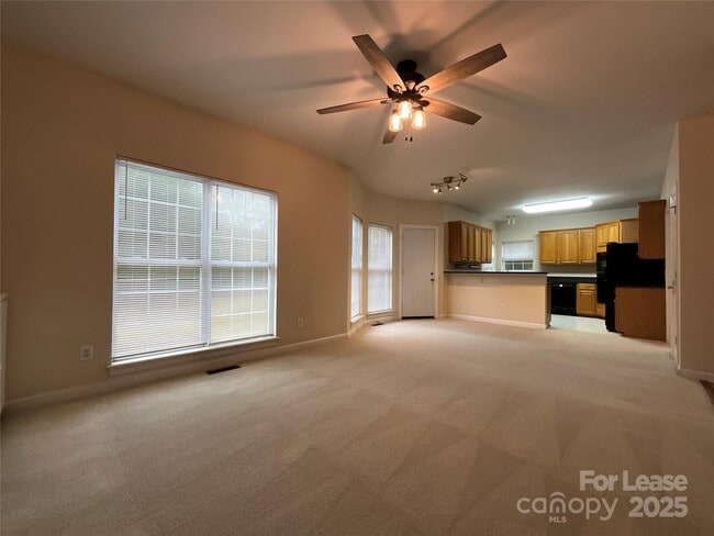 Building Photo - 10411 Rougemont Ln