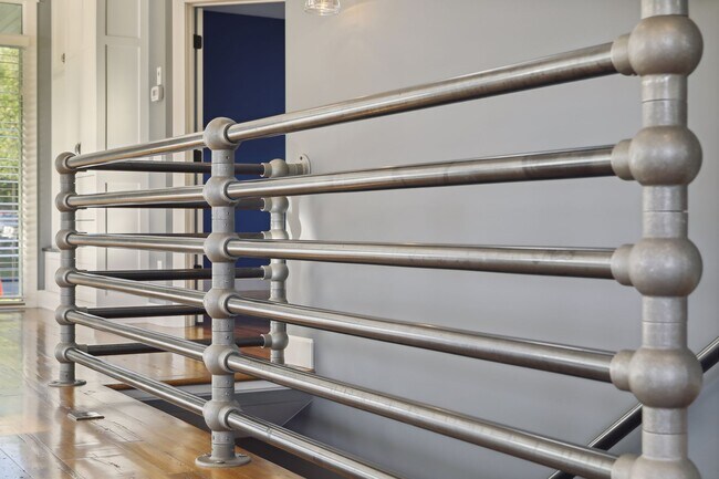 Schedule 40 steel railing with aluminum connectors. - 924 Eleanor Ave