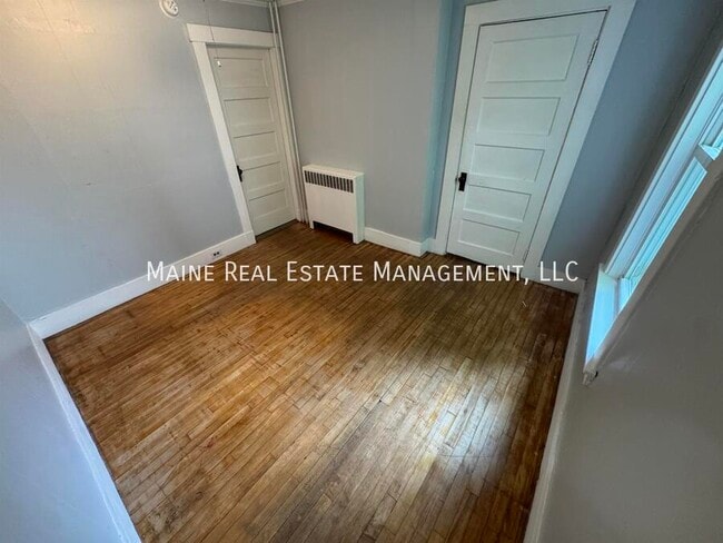 Building Photo - 145 Essex St