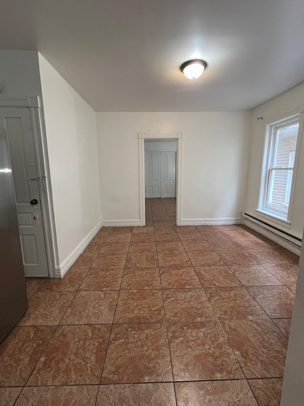 Building Photo - 527 Tilghman St