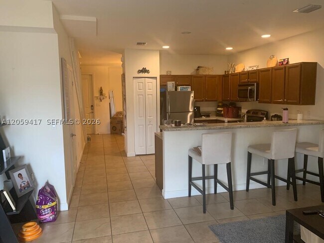 Building Photo - 15050 SW 116th St