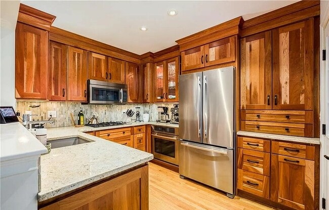 Building Photo - 2 Grennan Rd