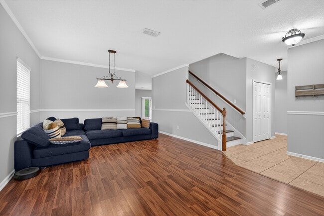 Building Photo - 112 Kildrummy Ct