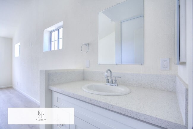 Building Photo - Welcome to this beautifully renovated home...