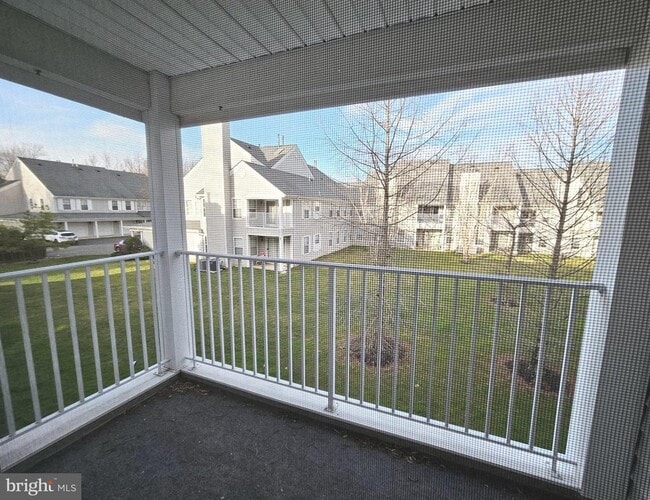 Building Photo - 409 Talon Ct