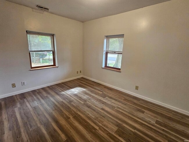 Building Photo - 128 N Roosevelt St