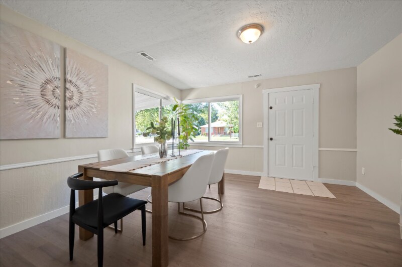 Building Photo - 3506 Madison Ave