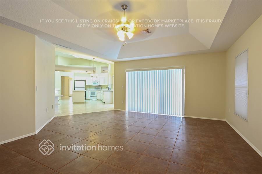 Building Photo - 500 Penny Royal Pl