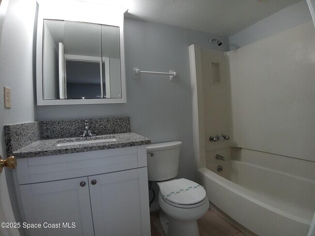 Building Photo - 183 Ulster Ln