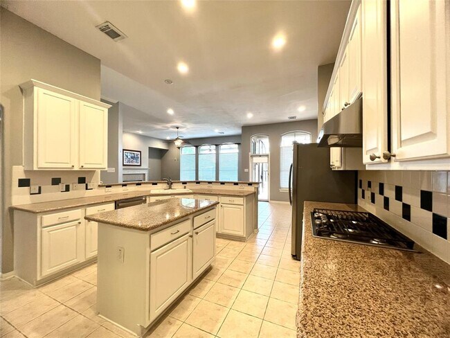 Building Photo - 23734 Indian Hills Way