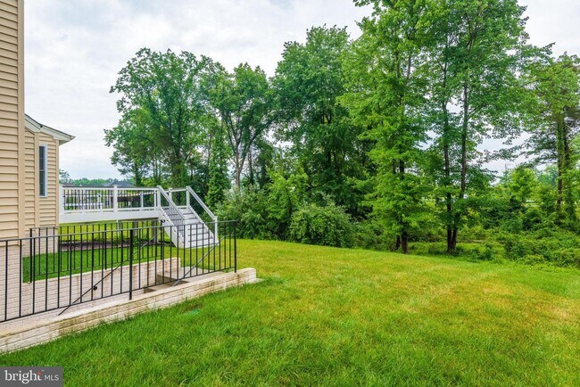 Building Photo - 41256 Lenah Point Dr