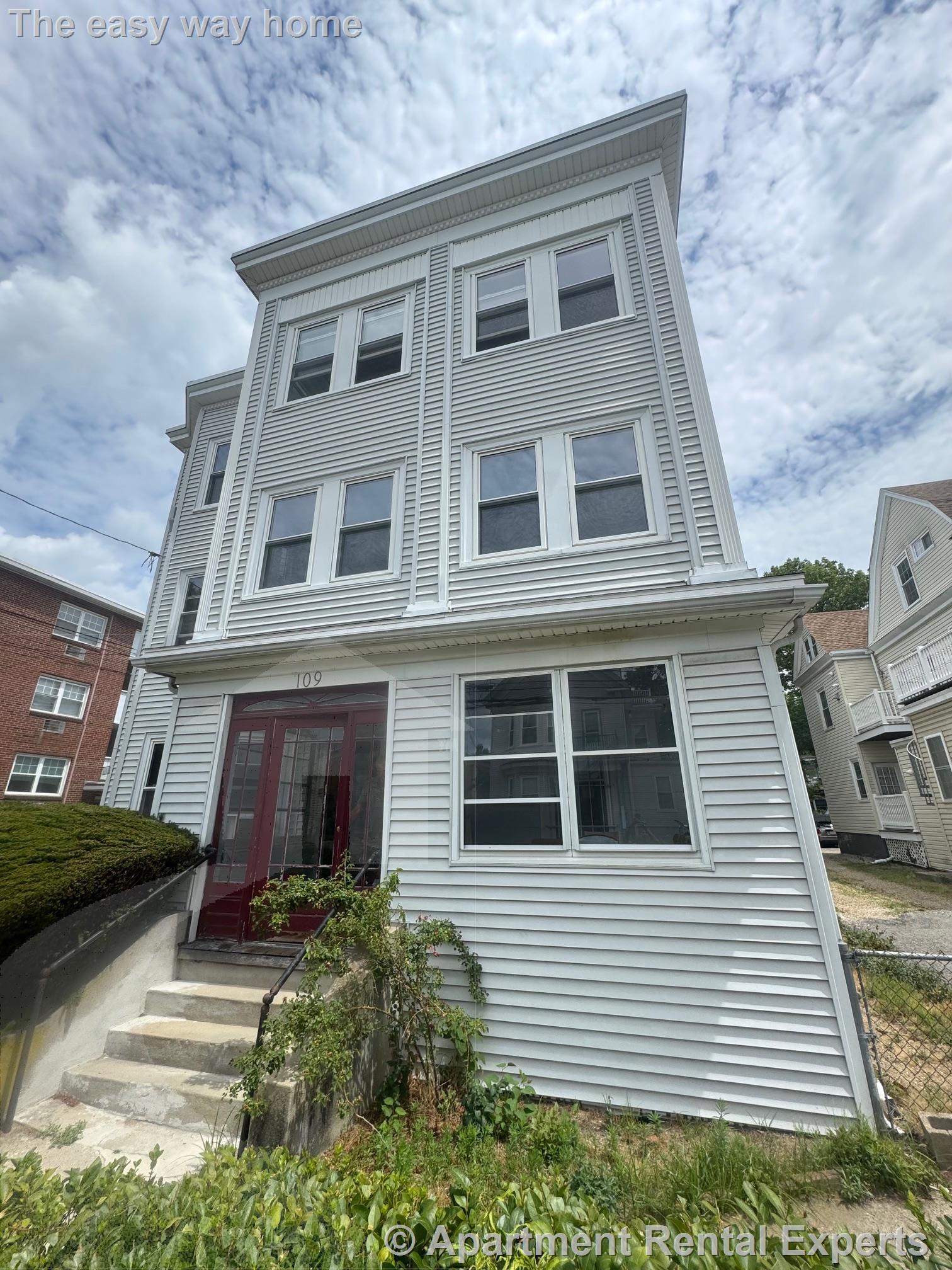 Building Photo - 109 Orchard St