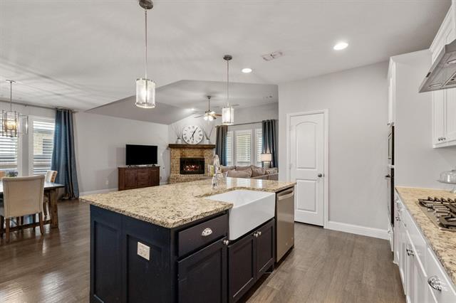 Building Photo - 3738 Norwood Ave