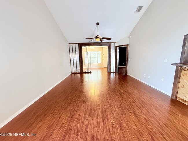 Building Photo - 14349 Courtney Woods Ln
