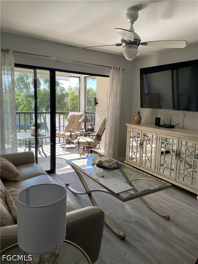 Building Photo - 3914 Orange Grove Blvd