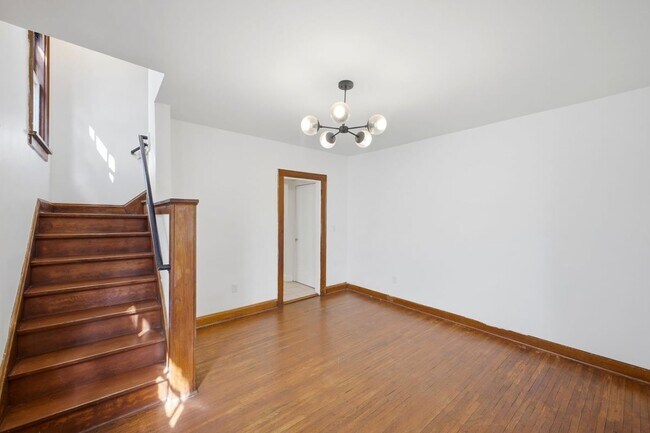 Building Photo - 417 S Huron Ave