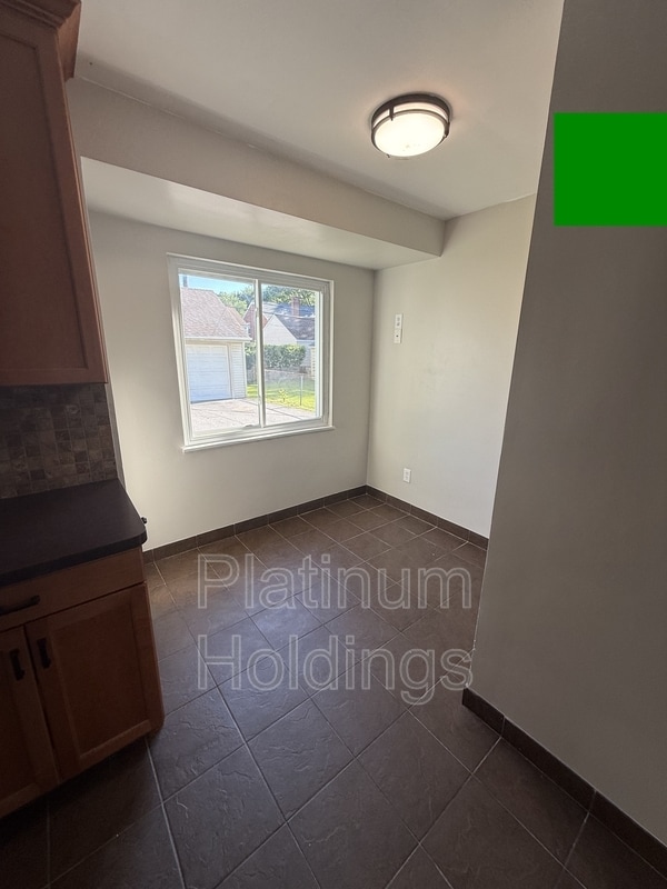 Building Photo - 23908 E Baintree Rd