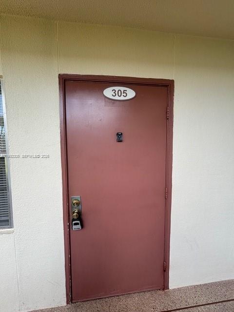 Building Photo - 305 Mansfield Dr