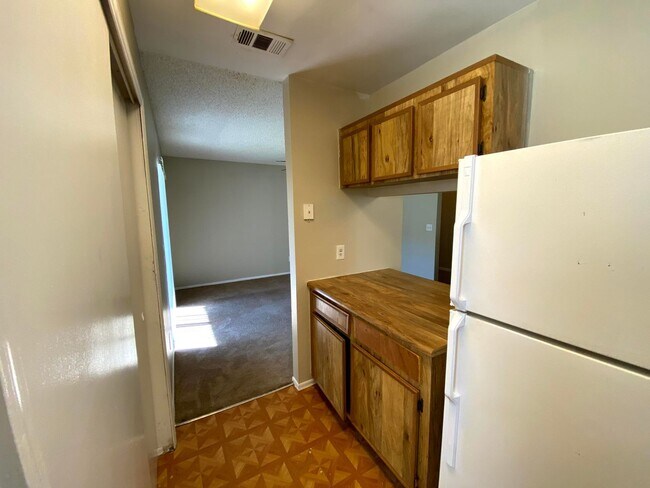Building Photo - 4148 Pershing Pointe Pl
