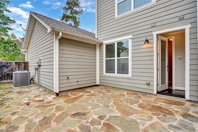 Building Photo - 19 Kendrick Pines Blvd