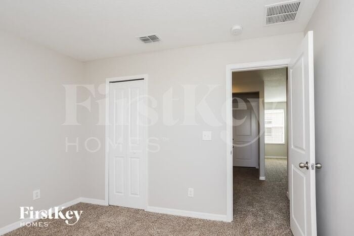 Building Photo - 17322 White Mangrove Dr