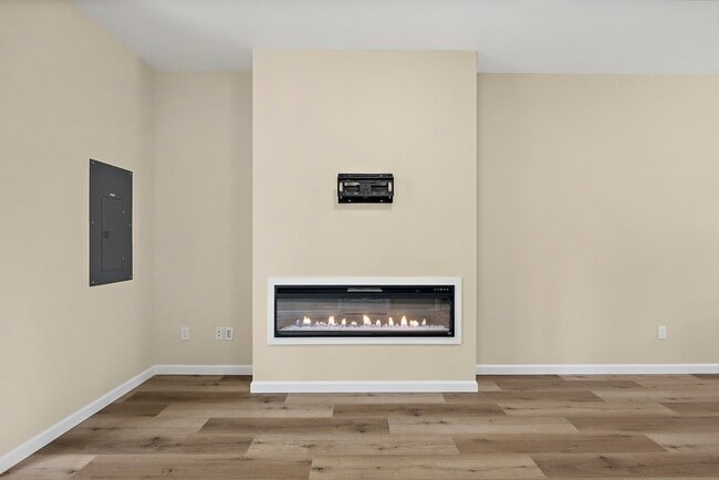 Building Photo - Newer 2-Bed ADU in Lakewood | Luxury Living Near JBLM!