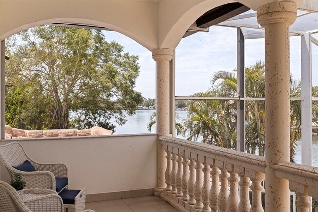 Building Photo - 3931 Pompano Dr SE