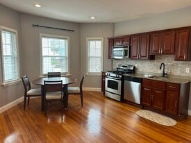 Building Photo - 193 Mount Hope Ave