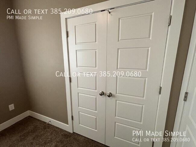 Building Photo - Charming 4-Bed Saratoga Springs Townhome w...