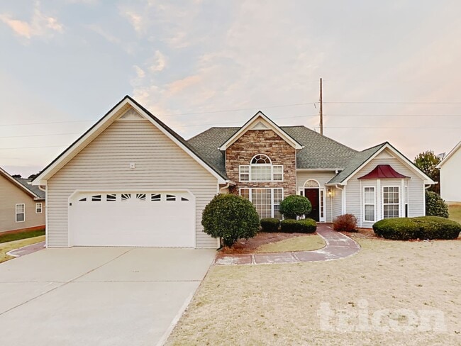 Building Photo - 94 Oakview Dr