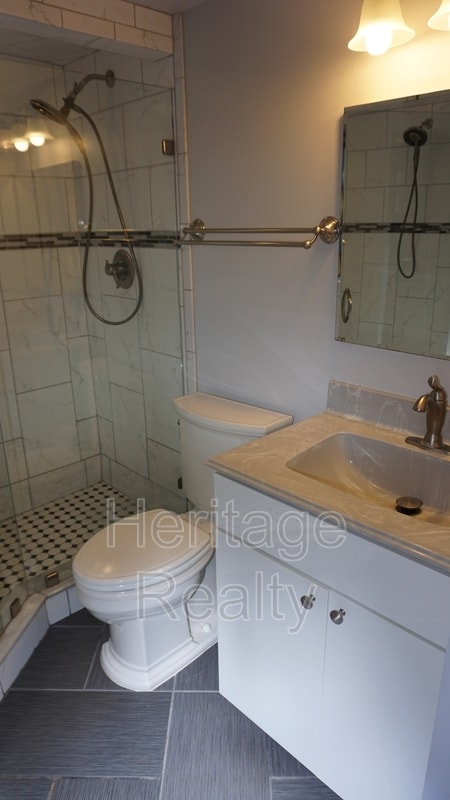 Building Photo - 529 Bardon Rd NW