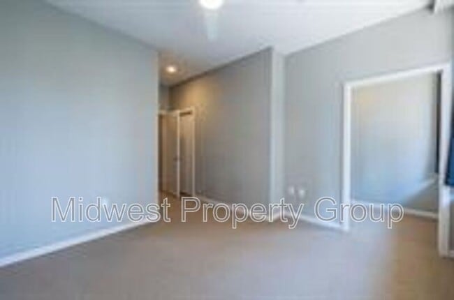 Building Photo - 4100 Lindell Blvd