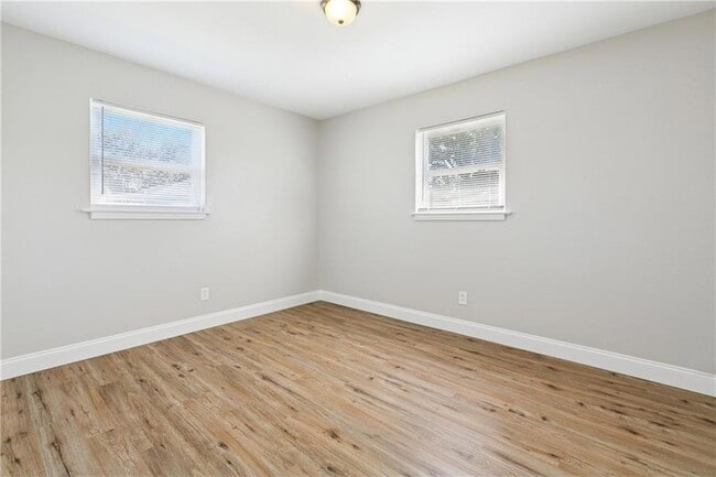 Building Photo - 2809 N Turnbull Dr