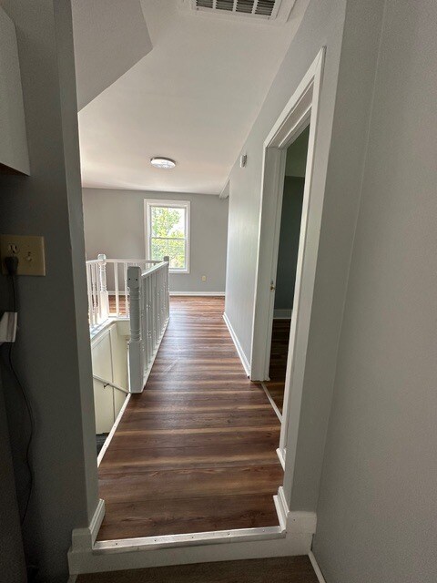 Building Photo - 55 Chase St