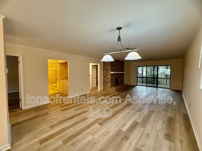 Building Photo - 181 N Britton Creek Ct